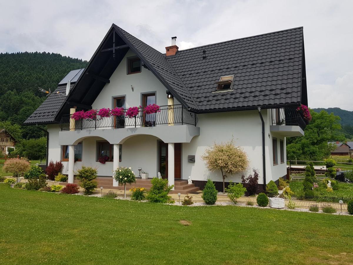 Domki I Pokoje U Ilony Kroscienko nad Dunajcem Bagian luar foto