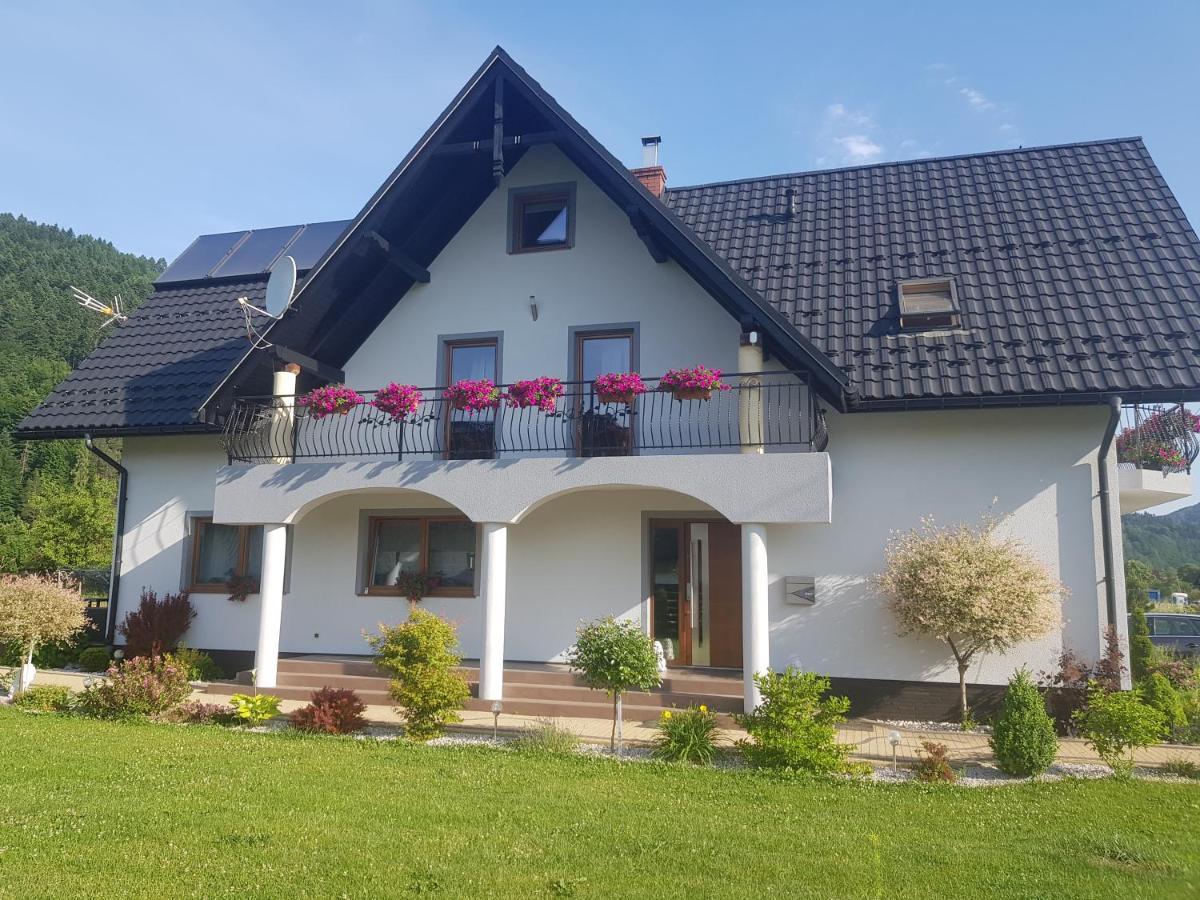 Domki I Pokoje U Ilony Kroscienko nad Dunajcem Bagian luar foto