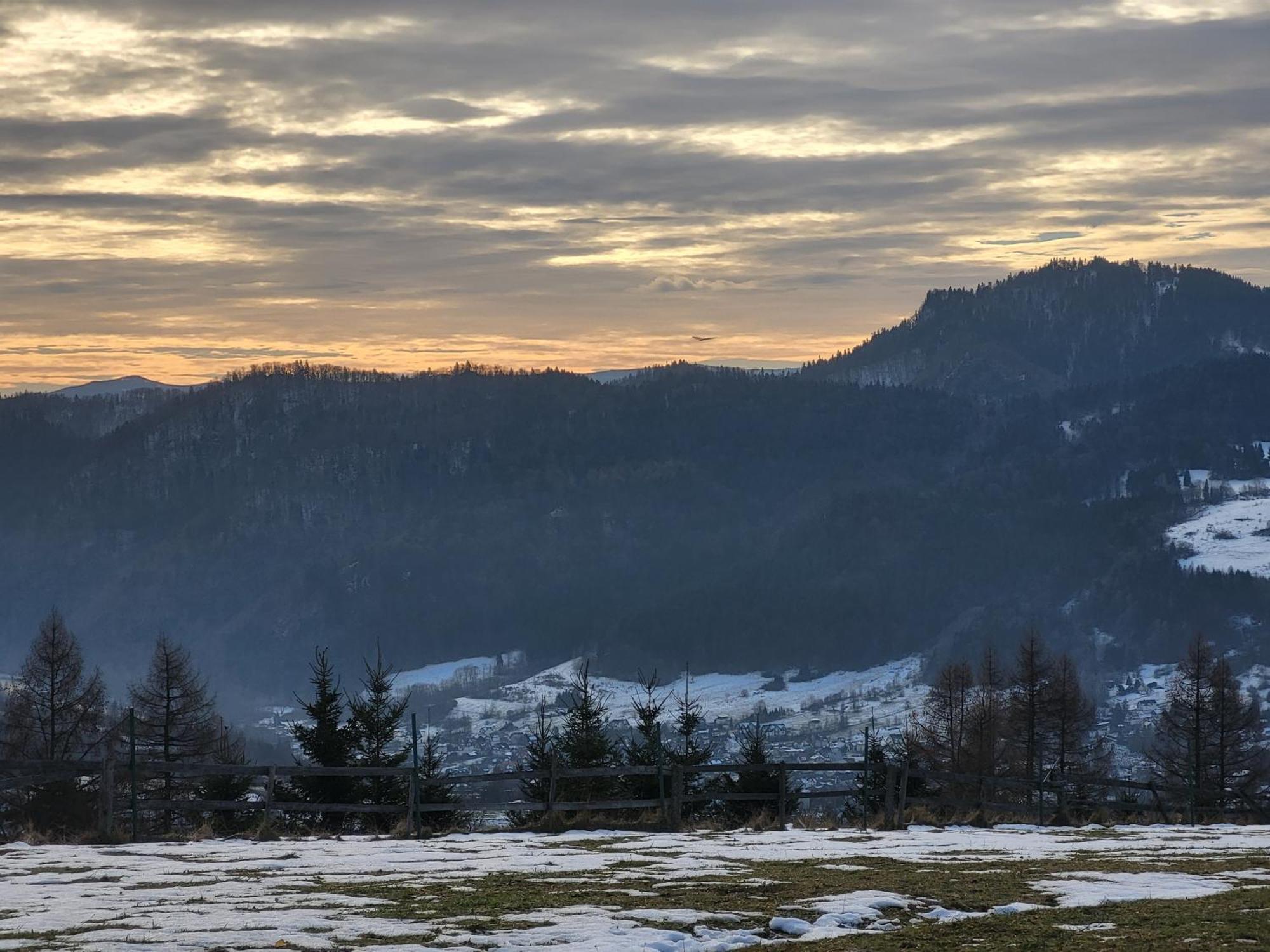 Domki I Pokoje U Ilony Kroscienko nad Dunajcem Bagian luar foto